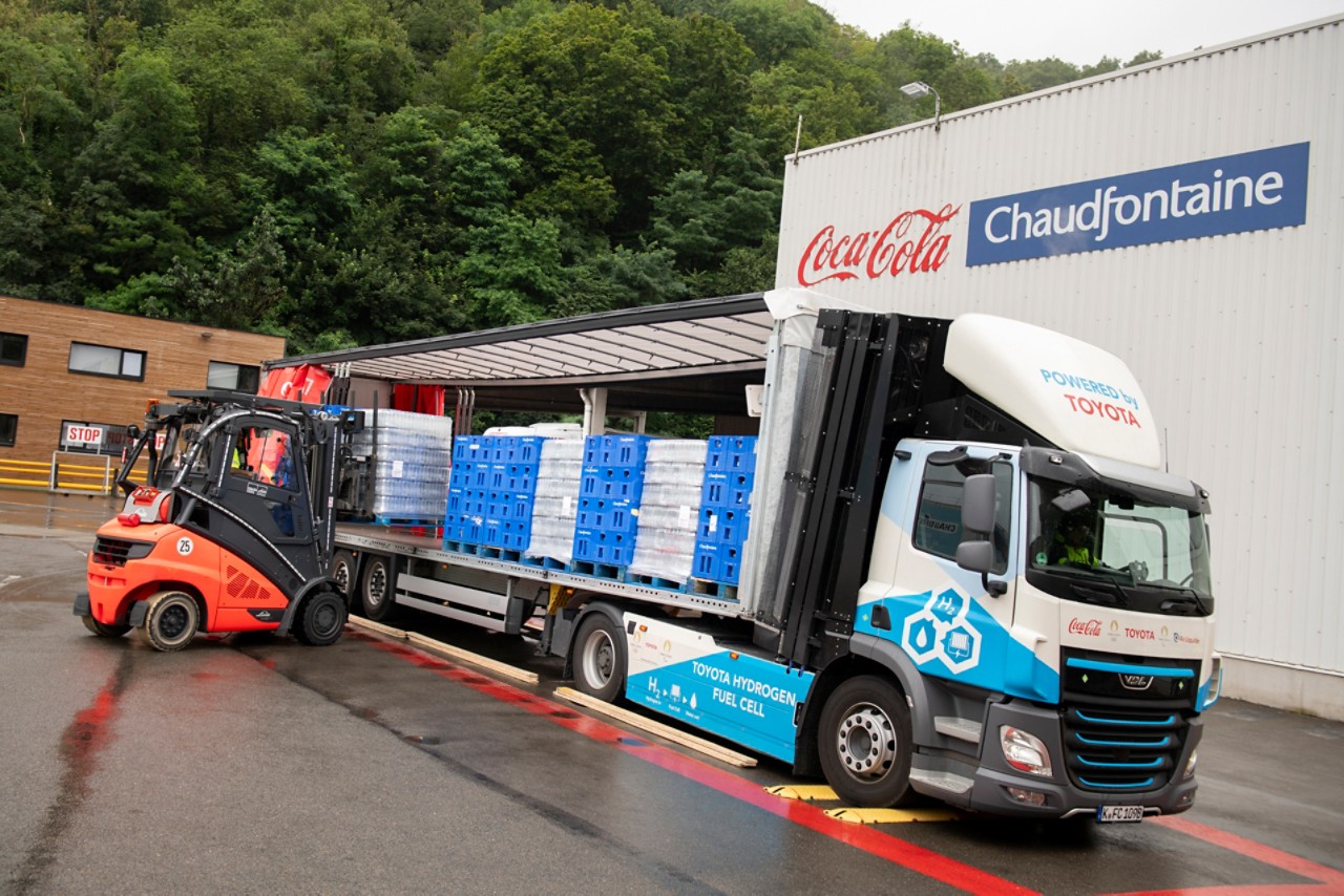 Toyota tester brintlastbil med Coca-Cola og Air Liquide